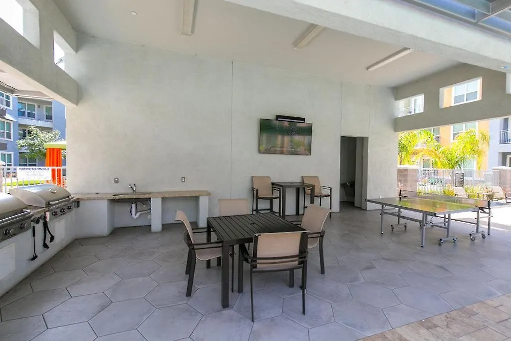 Kasa Tempe Apache District Apartments United States