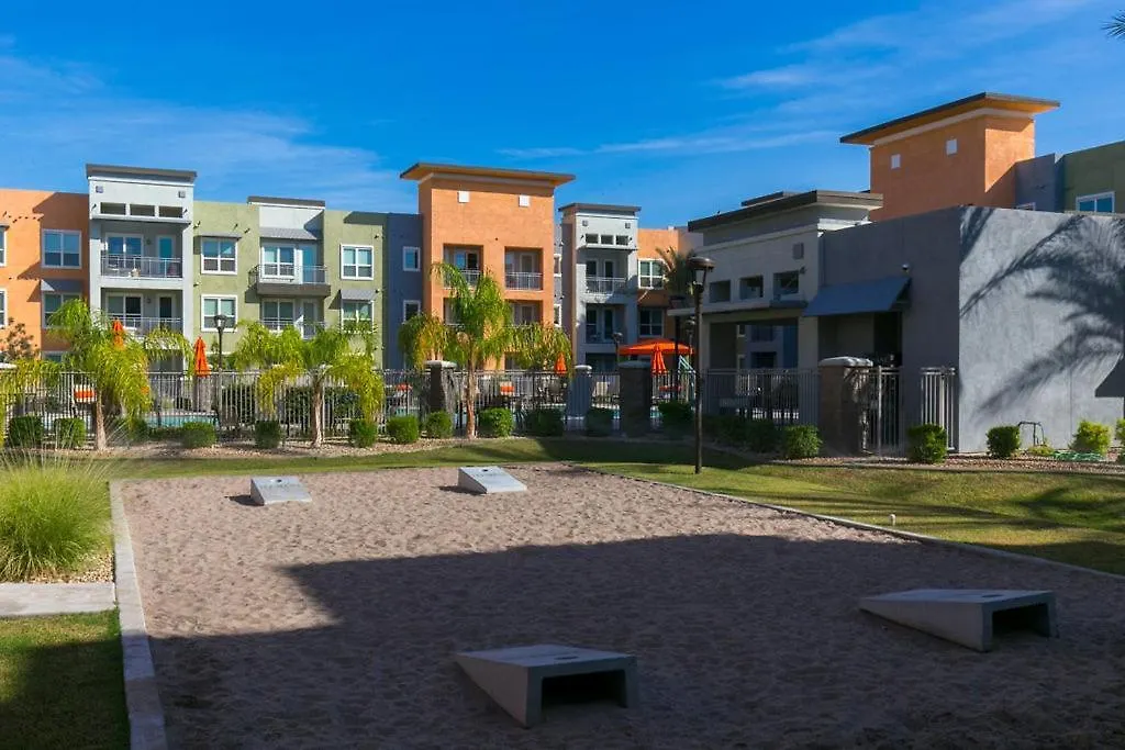 Kasa Tempe Apache District Apartments